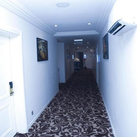 Summerset Continental Hotel Gana Mobushipe Екстериор снимка
